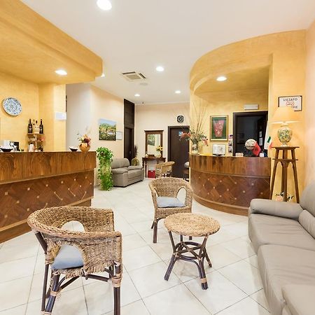 Valle Himara Guest House เปียนาเดยีอัลบาเนซี ภายนอก รูปภาพ