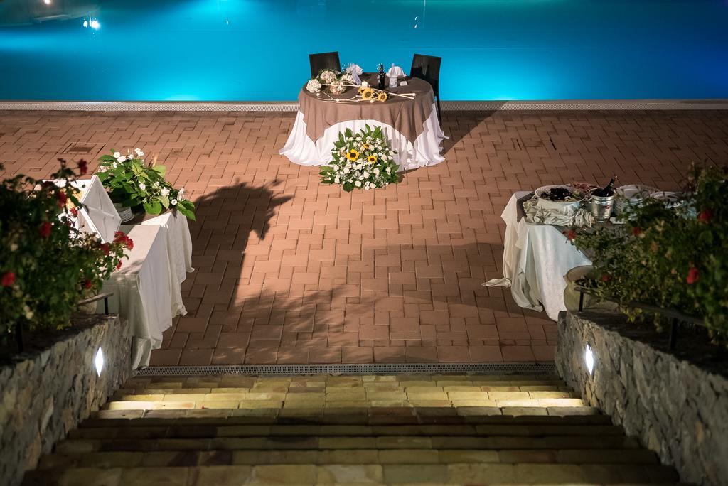 Valle Himara Guest House เปียนาเดยีอัลบาเนซี ภายนอก รูปภาพ
